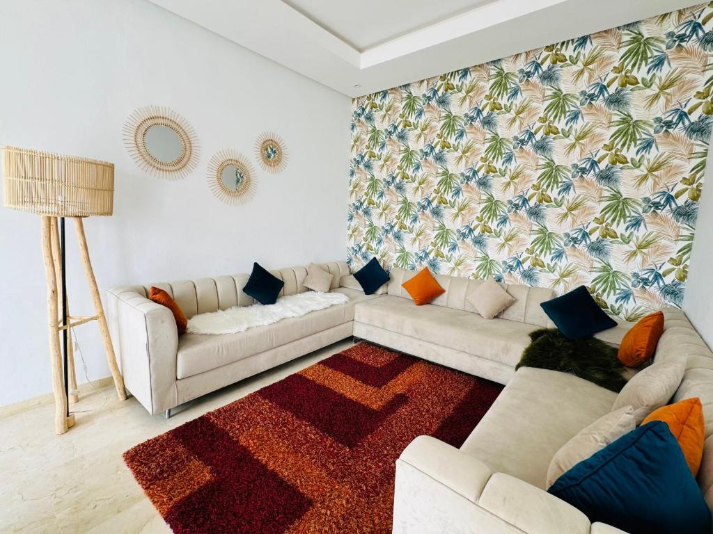 Posezení v ubytování sea view villa with garden