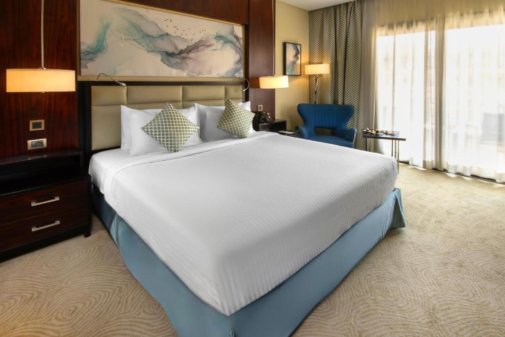 Triumph Luxury Hotel - 17