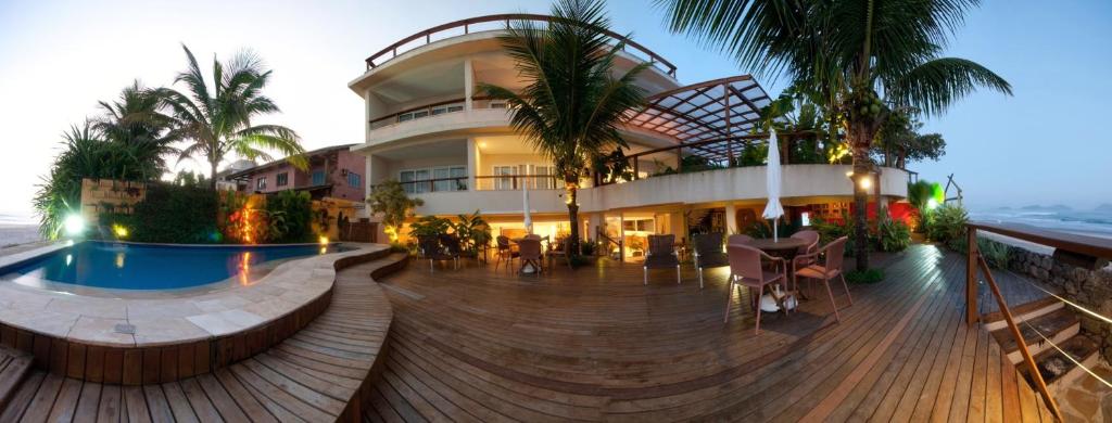 A piscina localizada em Juquehy La Plage Hotel ou nos arredores