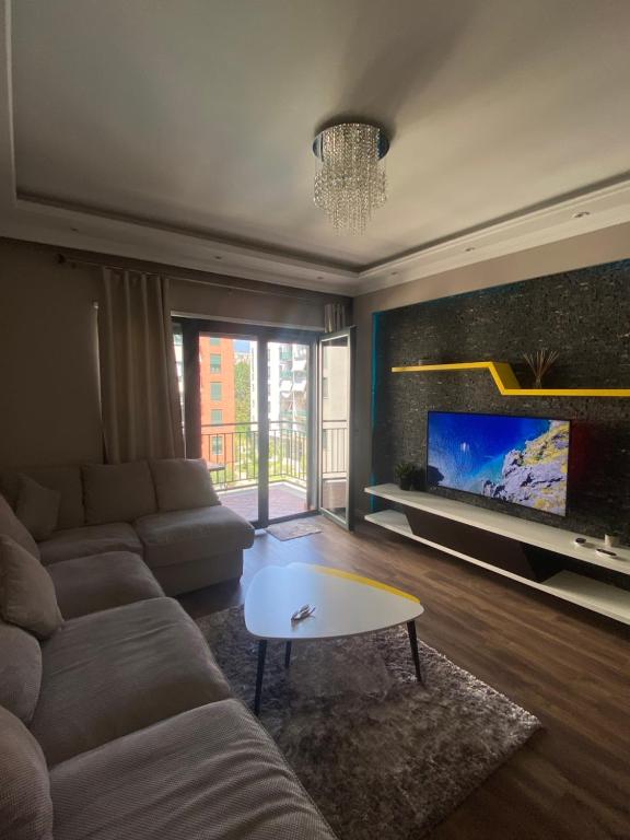 Luxury Tirana Apartment - Apartment
