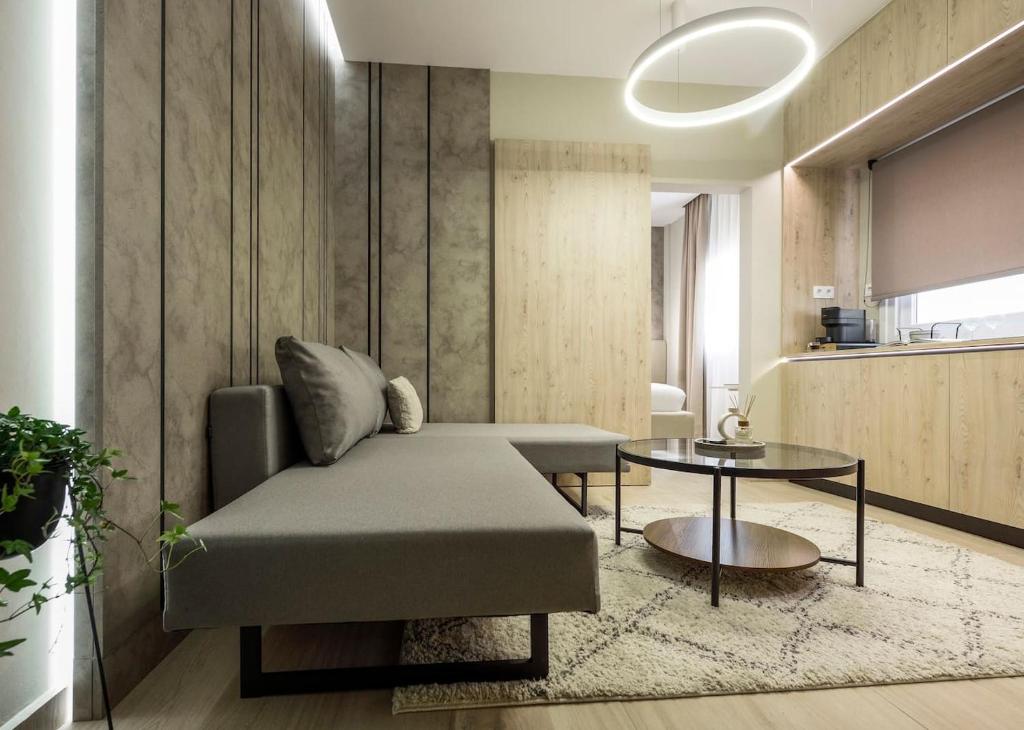 Aristotelian Virtues - Elpida - 9