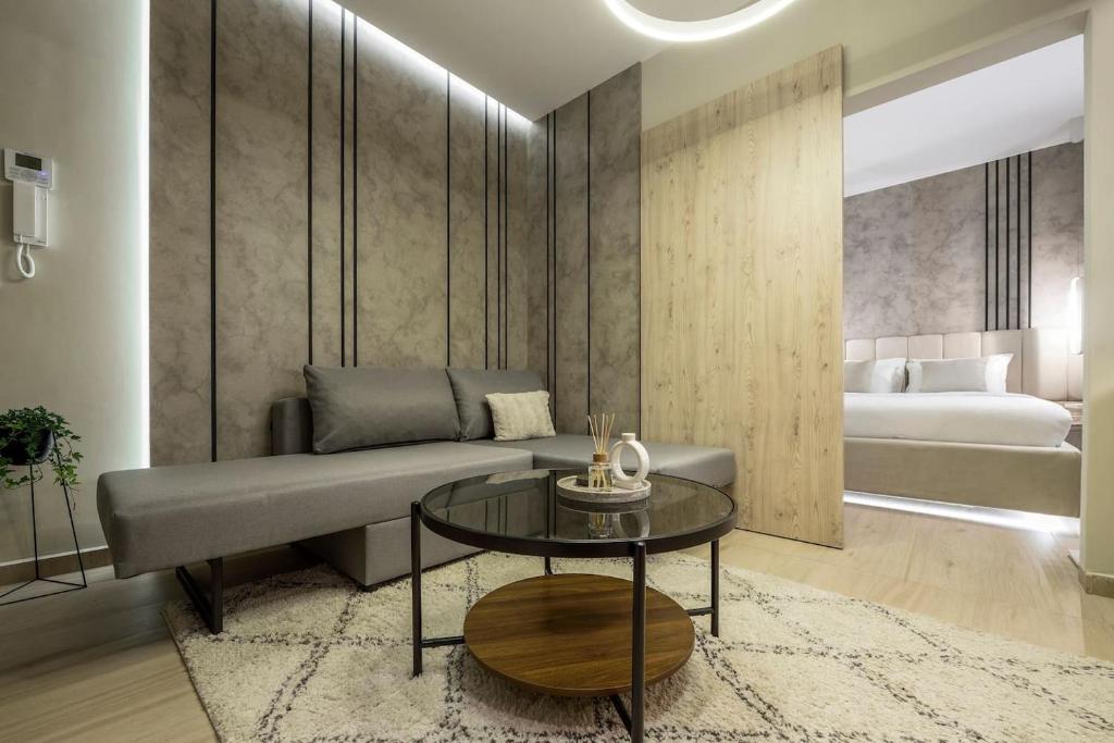 Aristotelian Virtues - Elpida - 10