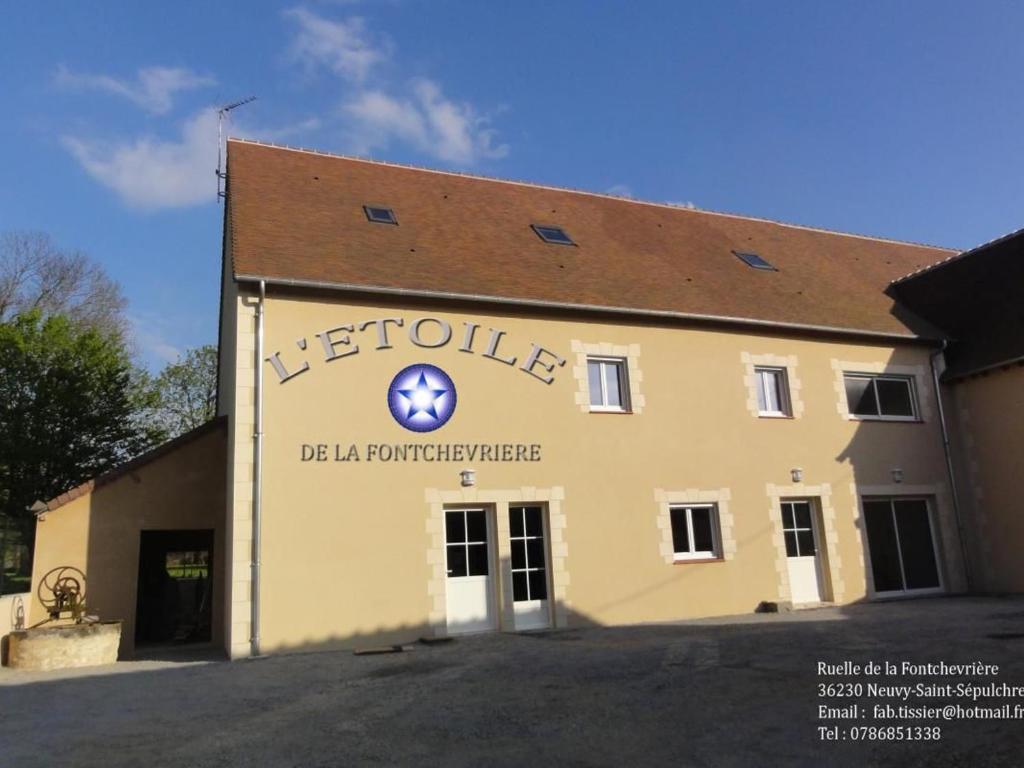 Suite Familiale au Coeur du Berry, à Neuvy-Saint-Sépulchre, Prêt de Vélos, Accueil Calme et Contemporain - FR-1-591-498 - Housity