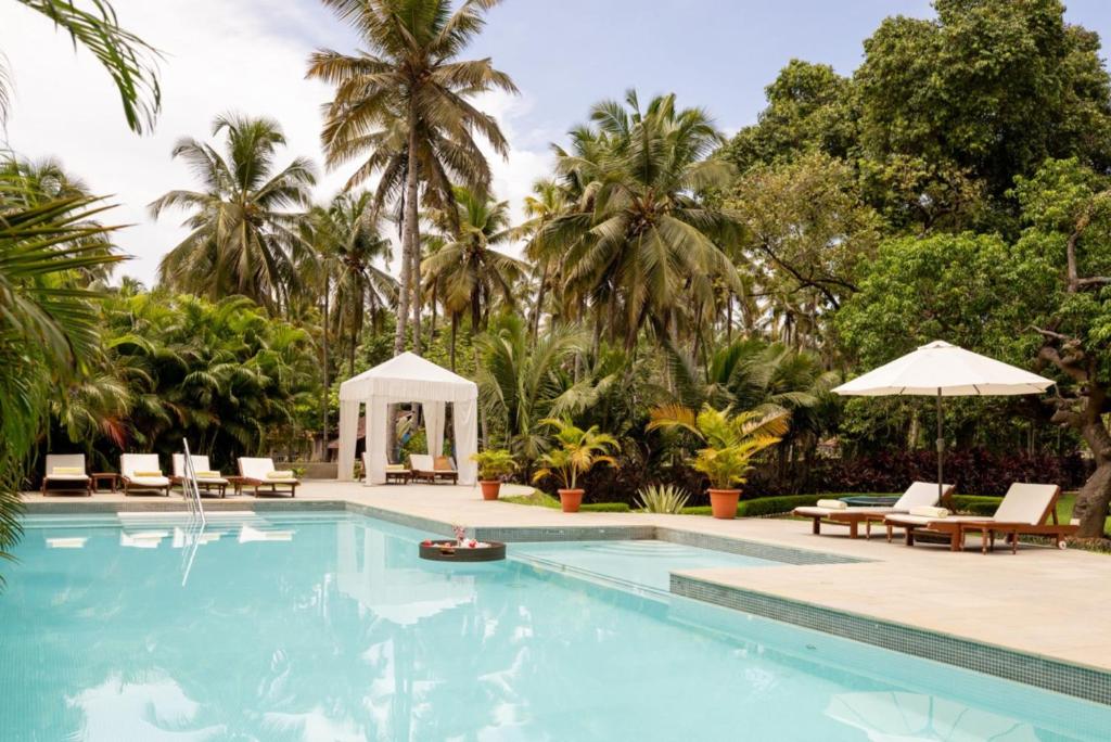 Bazén v ubytování Silva Heritage Resort Goa nebo v jeho okolí