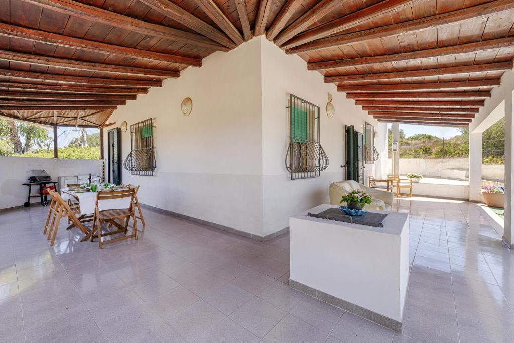 Posedenie v ubytovaní CASA DONNAMISURATA