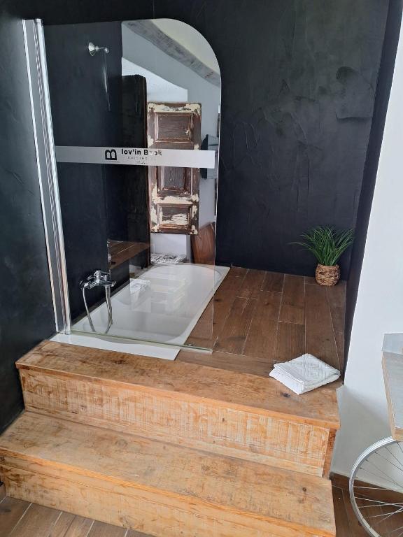 Lovin Book Guesthouse - 8