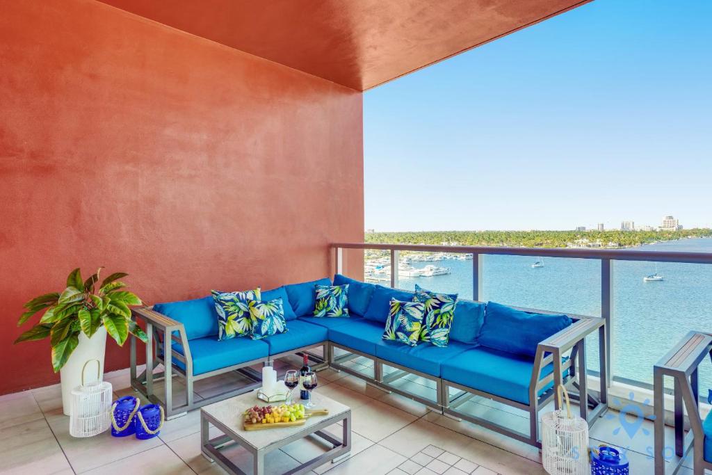 Balkón nebo terasa v ubytování Rooftop Pool Balcony Hollywood Beach Broad walk