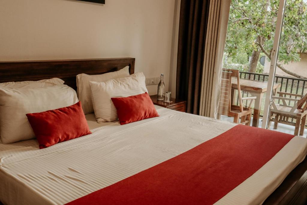 Saffron Lake Yala - 11