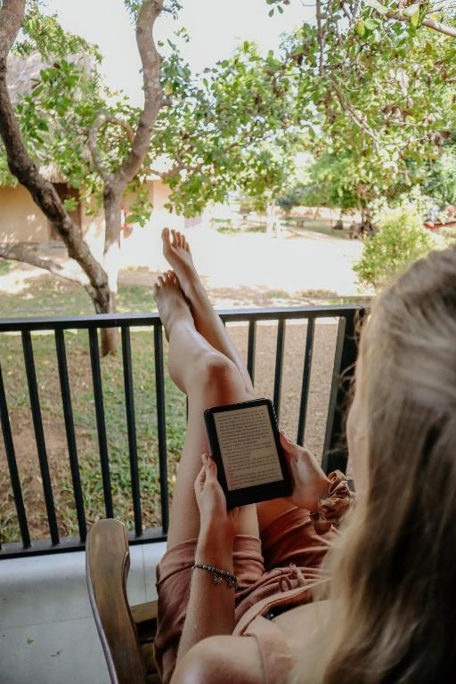 Saffron Lake Yala - 10