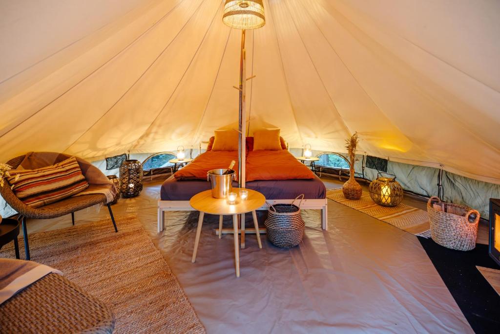 Posezení v ubytování Glampingtält i naturen