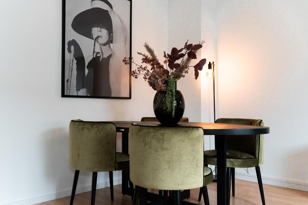 JUNIK Apartments 