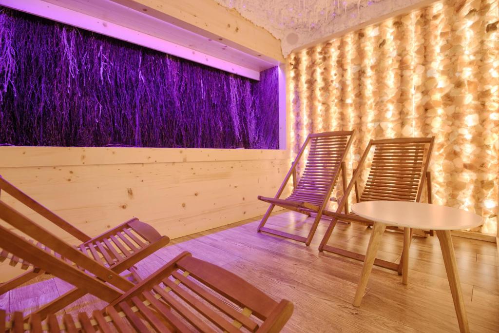 Gallery image of Willa Dorota SAUNA NA WYŁĄCZNOŚĆ, GROTA SOLANKOWA in Białka Tatrzanska