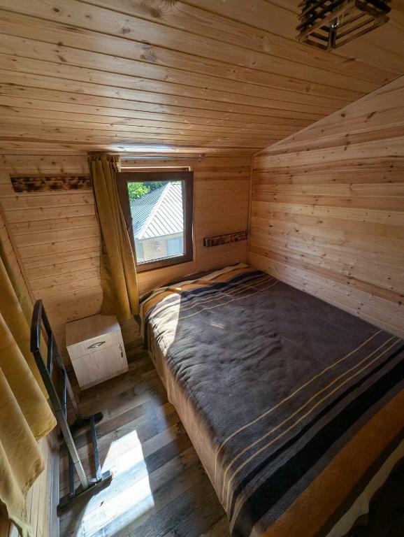 Postel nebo postele na pokoji v ubytování Krikhi Village