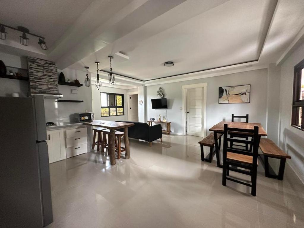 Trail Bedz Homestay - Two-Bedroom Deluxe Apartment