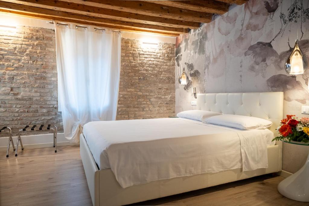 Hermes San Marco - 18