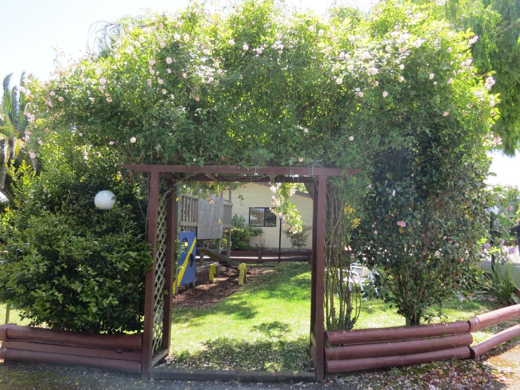 Camellia Court Family Motel - Resim 31