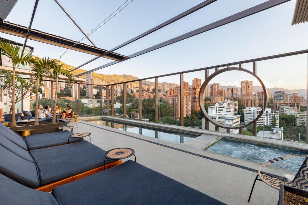 Hoteles en el Poblado, Medellin 583540018