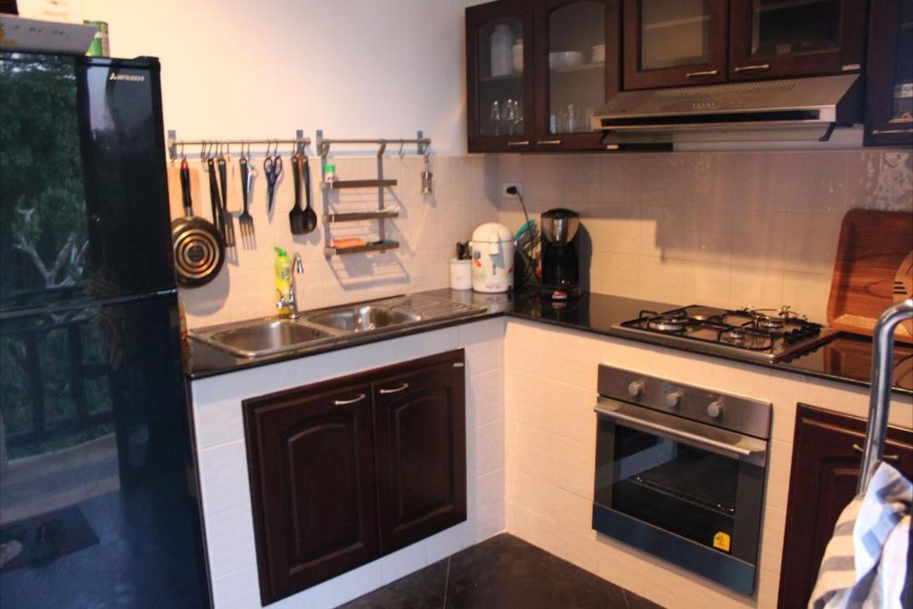 Cucina o angolo cottura di Ocean View Villa