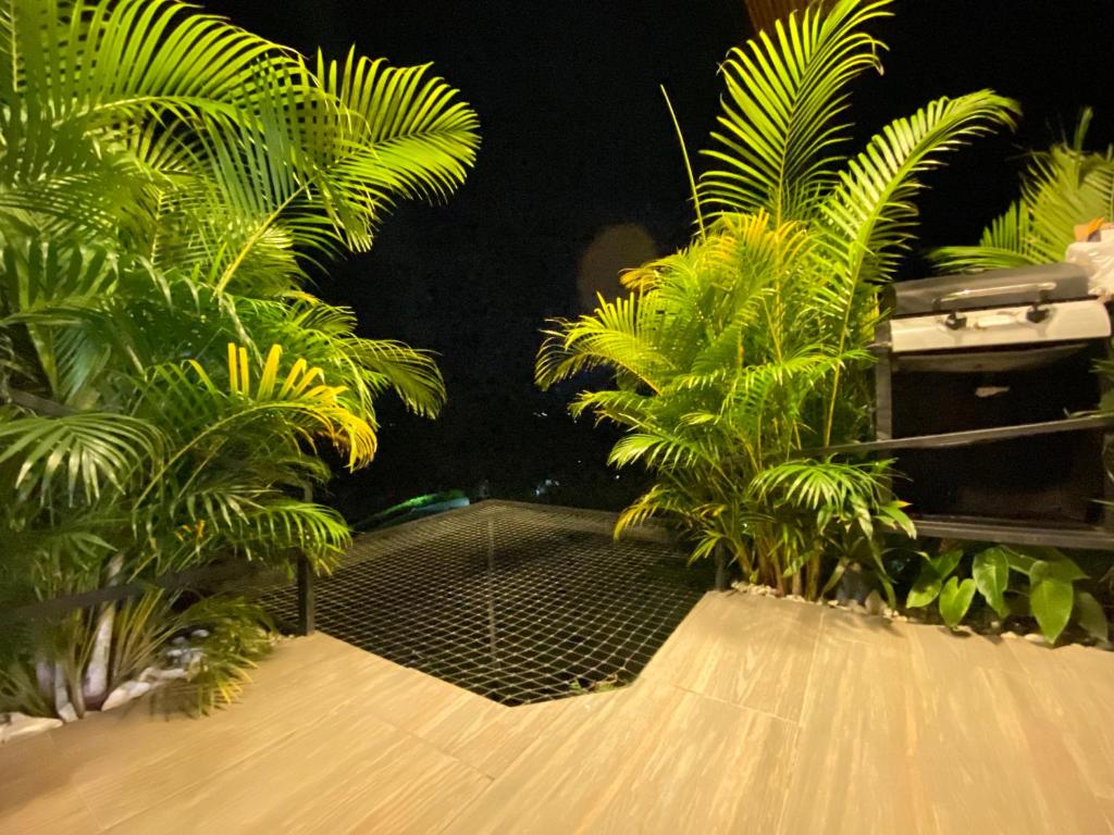 The swimming pool at or close to Verdes Hábitat Glamping