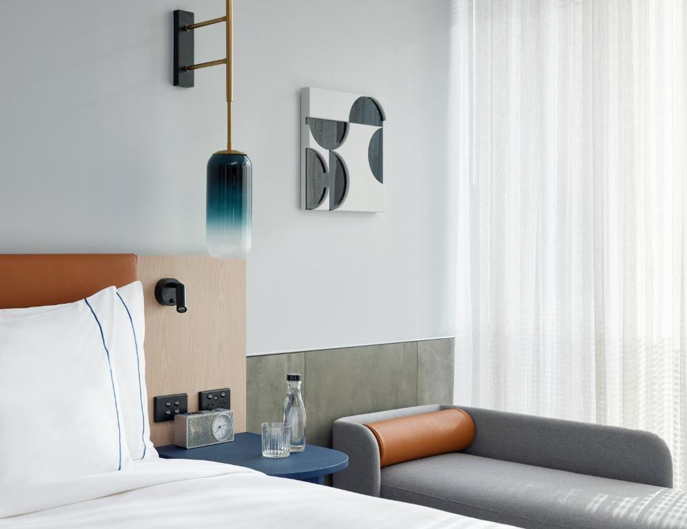 Lanson Place Parliament Gardens - Resim 26