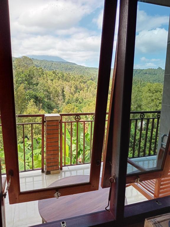 Kanaya Homestay & Warung Heaven - 13