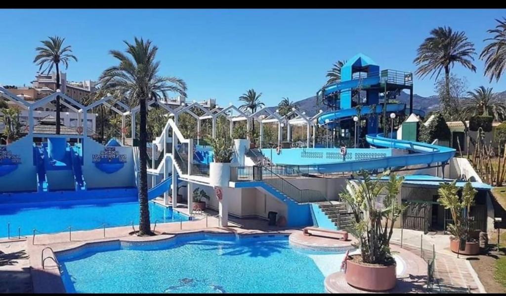 The swimming pool at or close to Apartamento turístico S