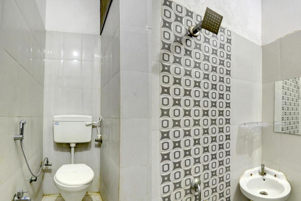 Koupelna v ubytování Hotel Sambodhi Palace