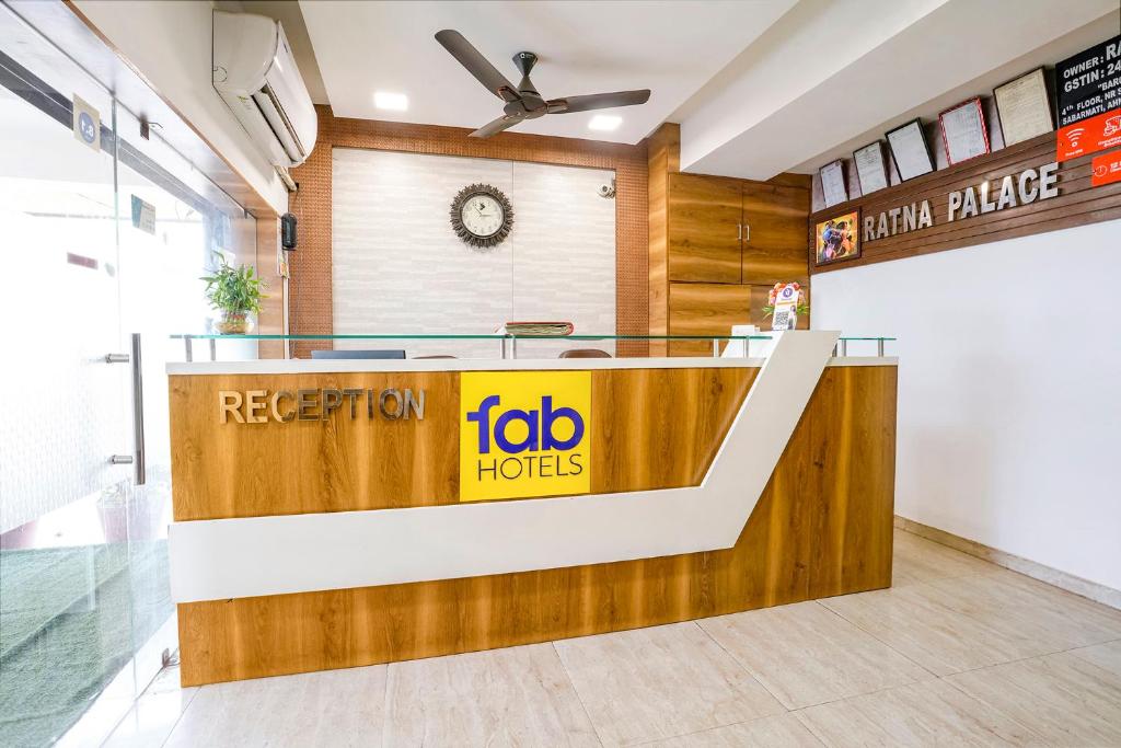 Certifikát, hodnocení, plakát nebo jiný dokument vystavený v ubytování FabHotel Ratna Palace