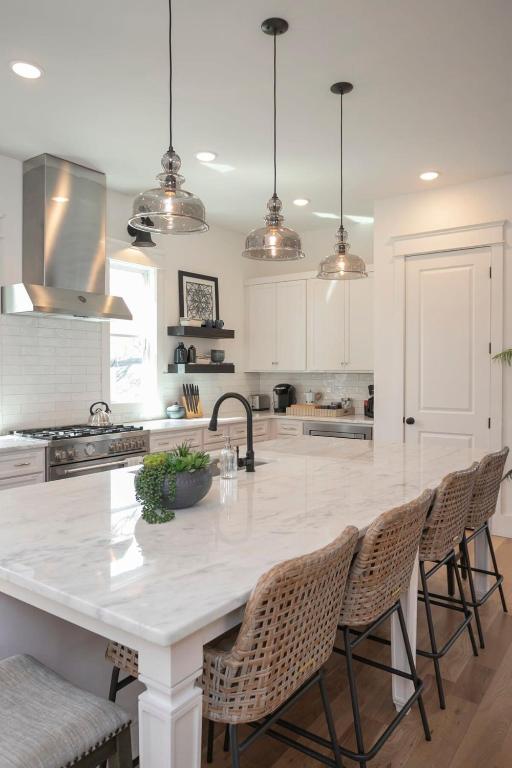 Custom Home Office Suite Game Room & Fire pit, Nashville (updated