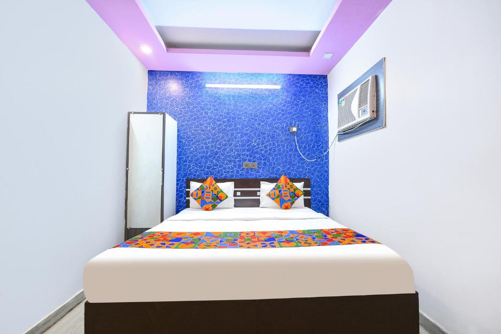 FabHotel Capital Inn - Deluxe Room