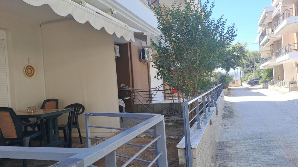 Balkón nebo terasa v ubytování Kaza Oasis