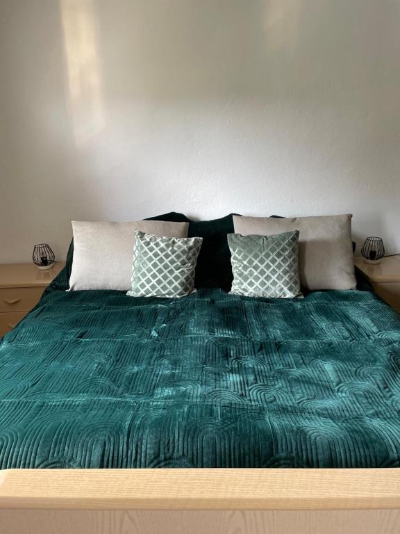 Postel nebo postele na pokoji v ubytování Ferienwohnung MaLi