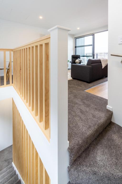 Unique Stadium View in St Asaph 2 bed 2 bath - Resim 11