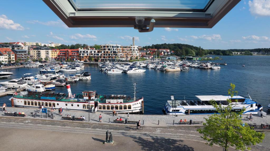 Hotel Am Yachthafen - 2