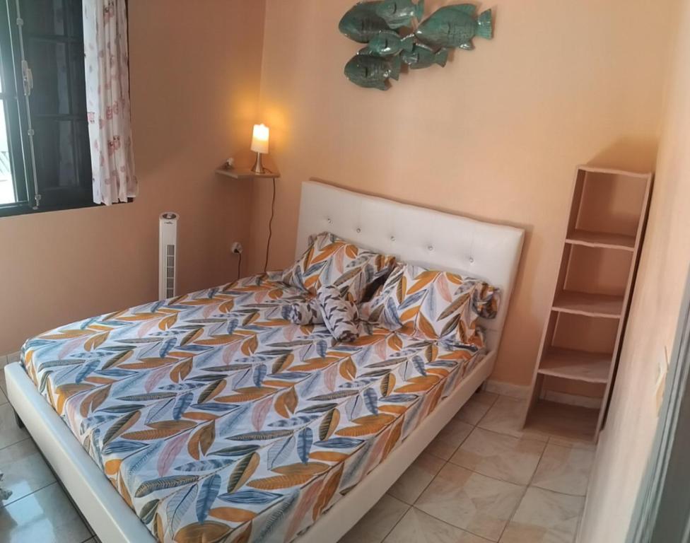 Postel nebo postele na pokoji v ubytování Gîte Baril O'thentik