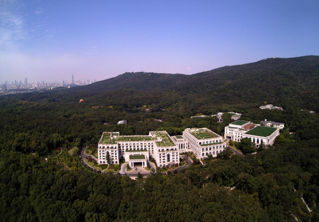 Üldine mäevaade või majutusasutusest Nanjing Dongjiao State Guesthouse pildistatud vaade