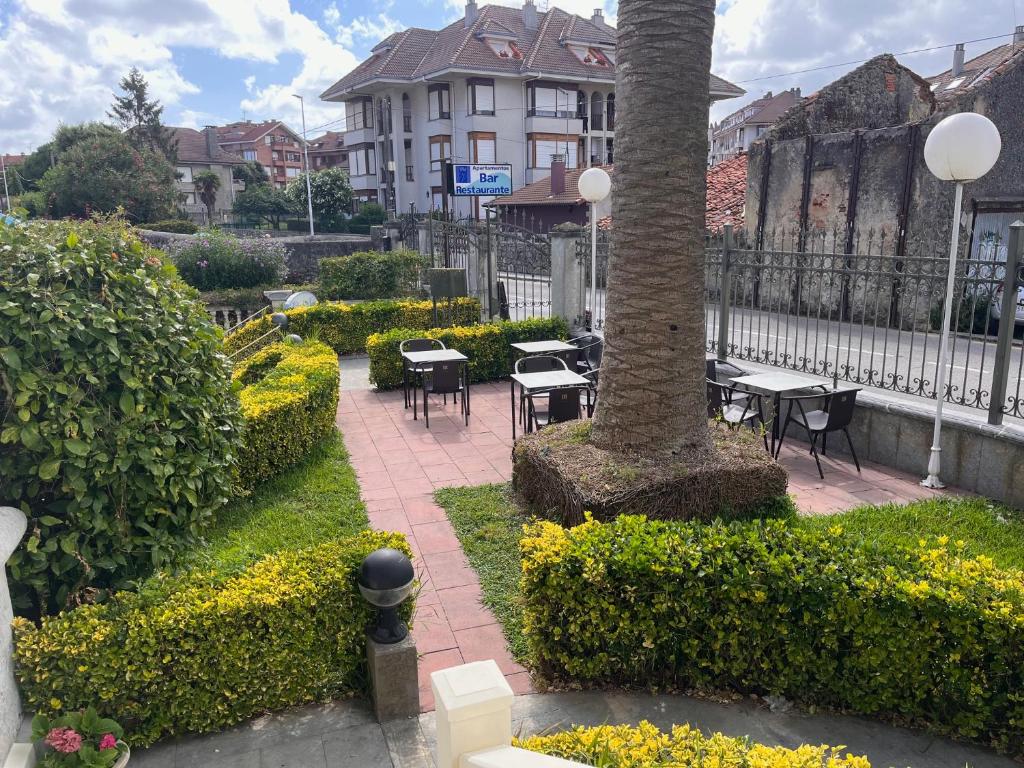 Zahrada ubytování Apartamentos Villa de Noja