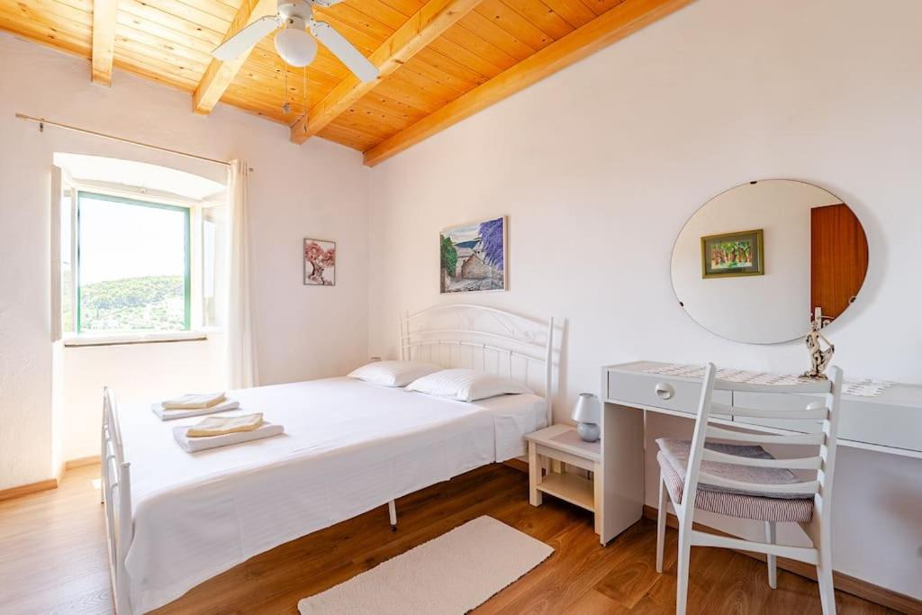 Cama ou camas em um quarto em Pinta Apartments