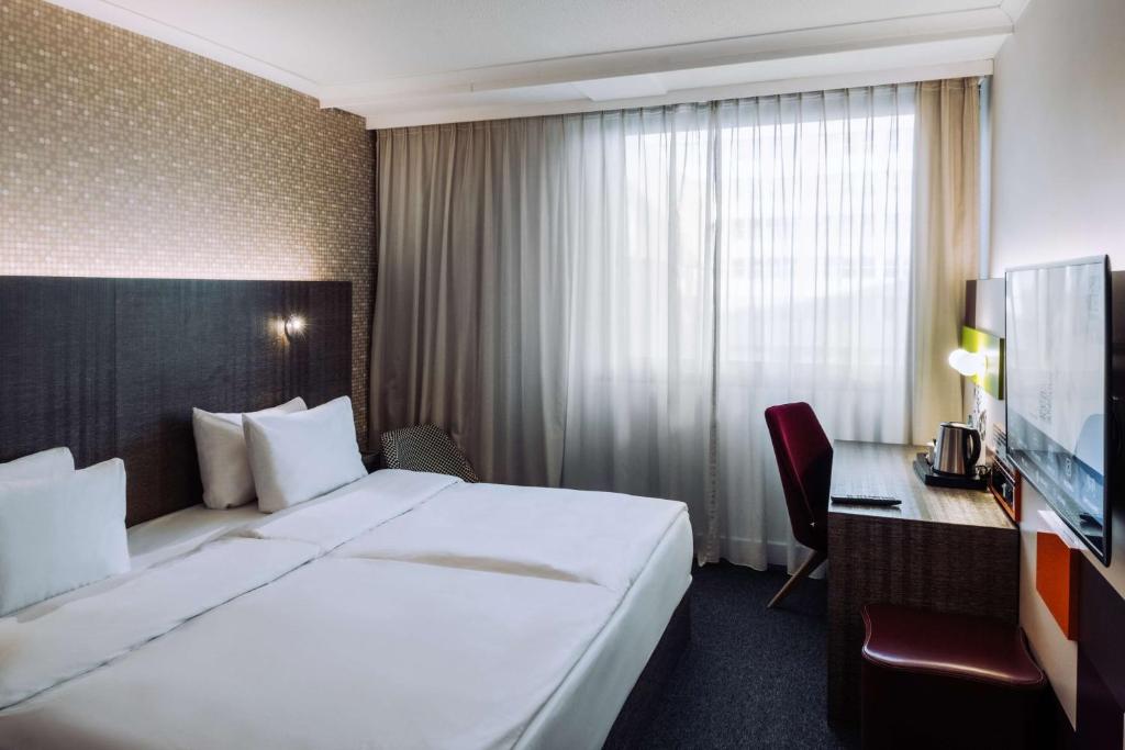 pentahotel Reading - 