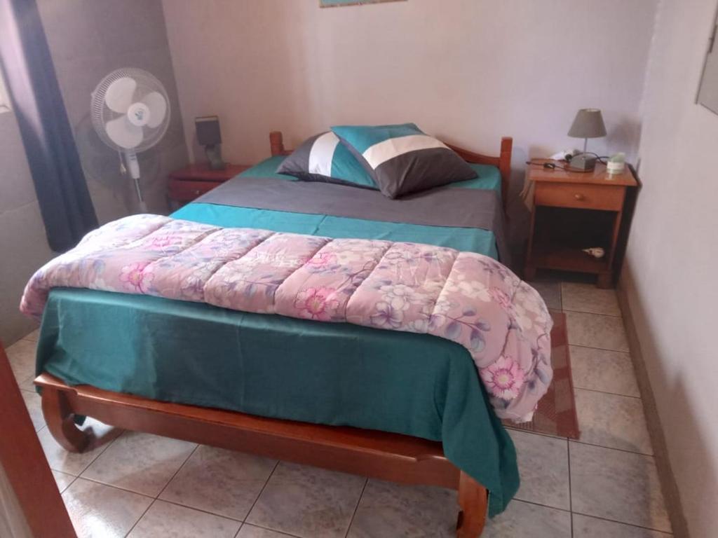 Postel nebo postele na pokoji v ubytování Le calme