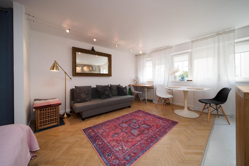 Wiejska 20 by Homeprime - Studio