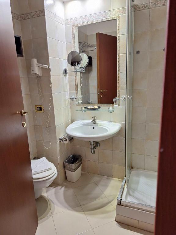 Koupelna v ubytování Hotel Nizza