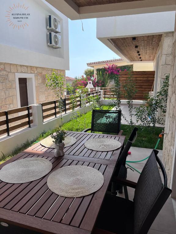 Alexina Relax Maisonette Nikiti