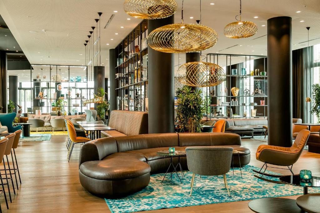Posezení v ubytování Motel One Köln-Messe