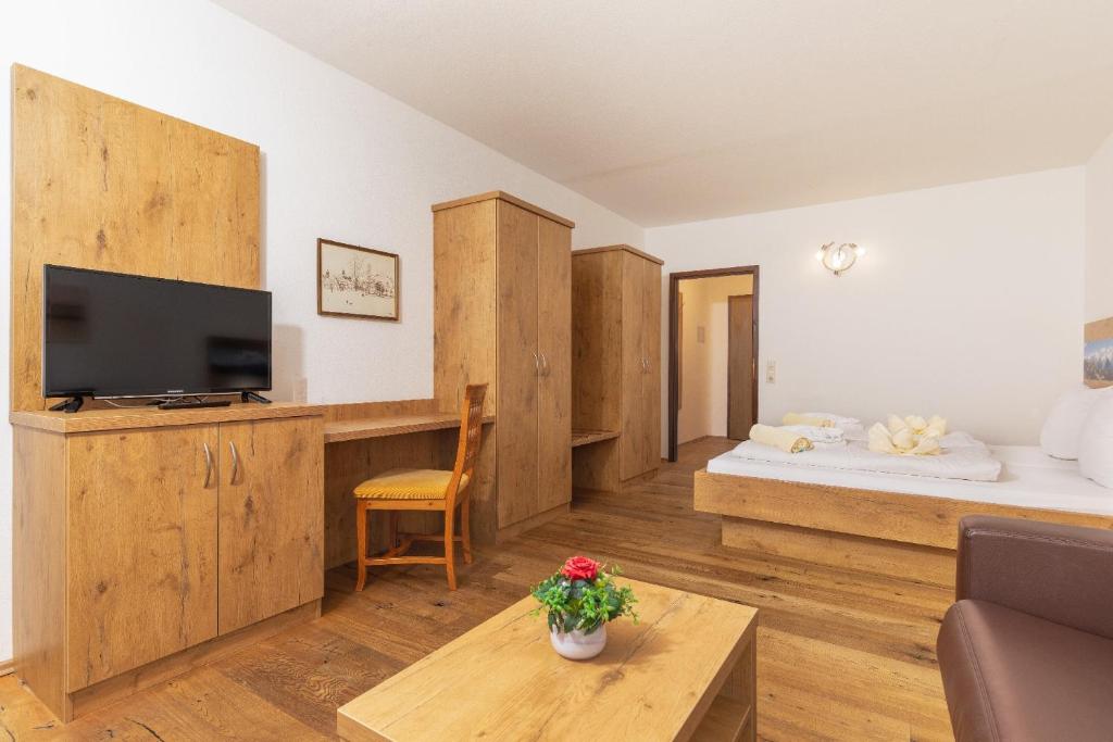 Appartementhaus Dachsteinblick mit Indoorpool und Sauna - 经典四室