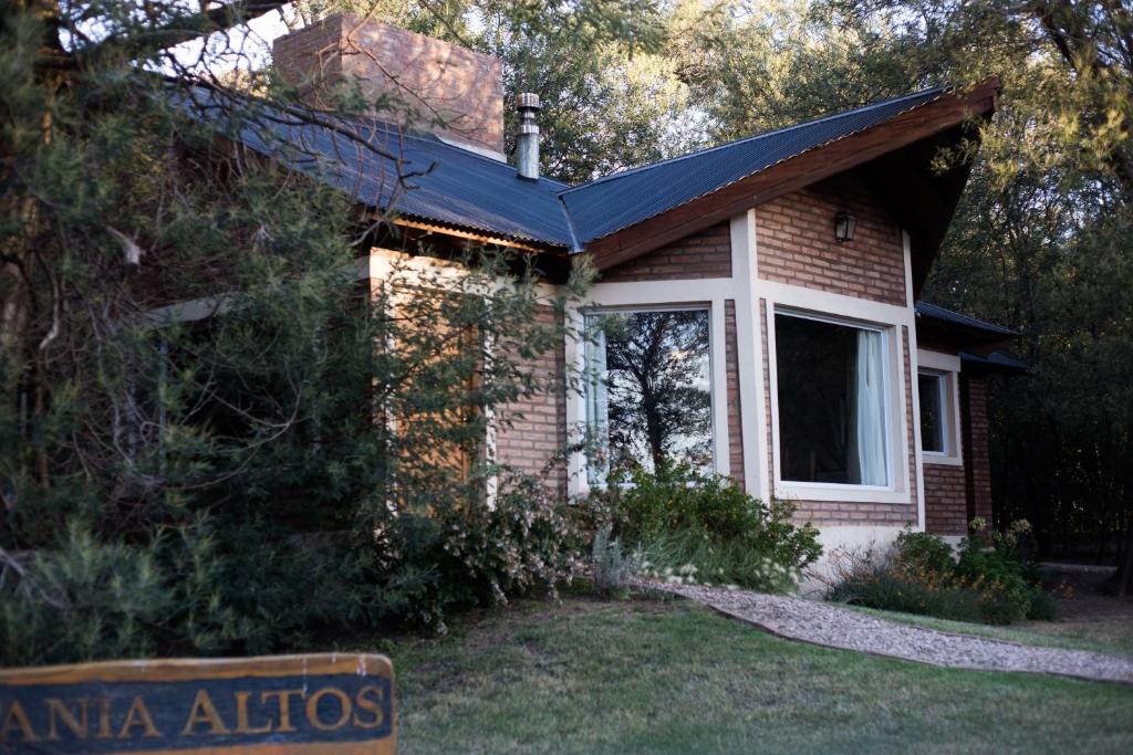 Budova, kde se chata nachází