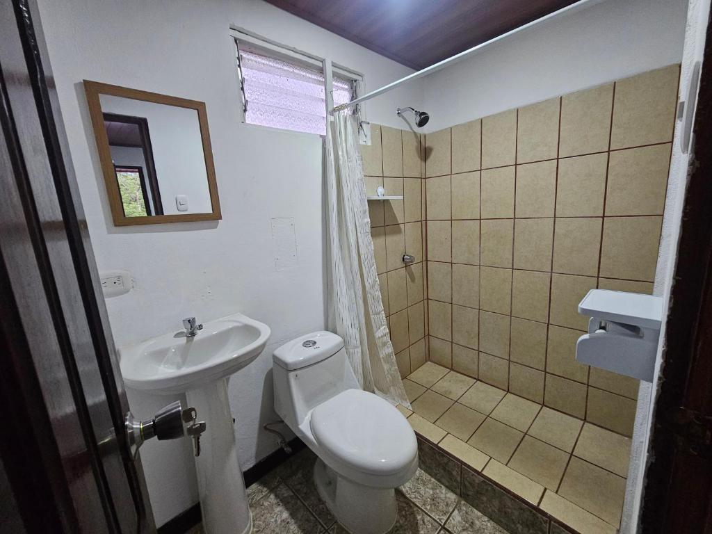 Koupelna v ubytování Hotel Luna Liberiana
