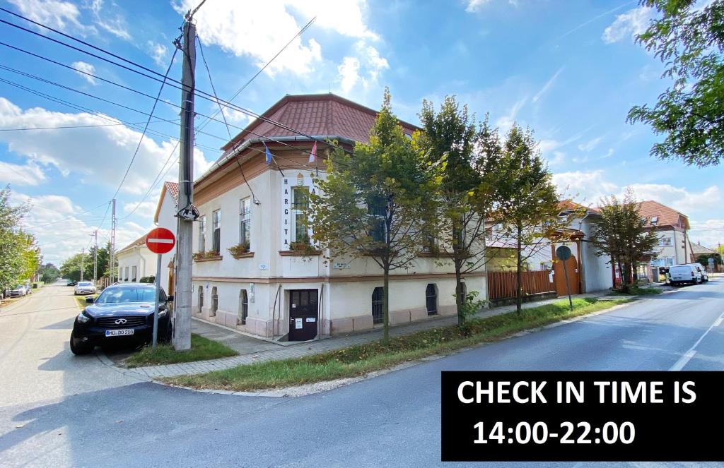 Budova, kde se penzion nachází
