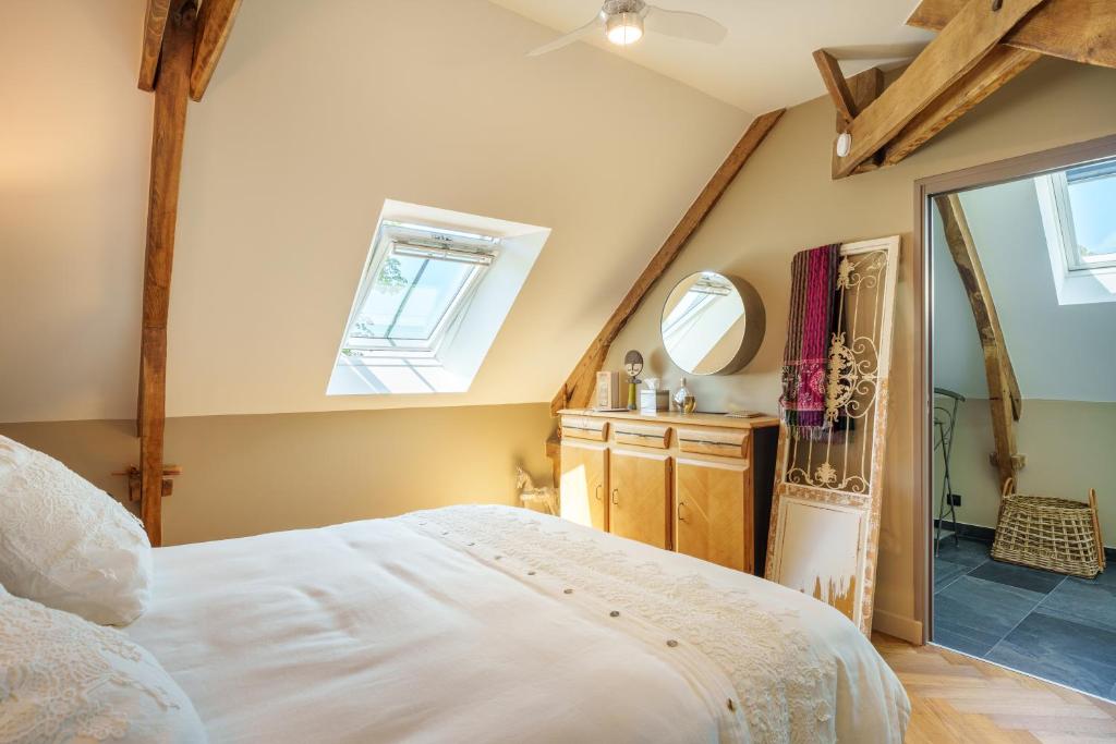 Demeures & Châteaux Le Clos Luly - Deluxe Double Room