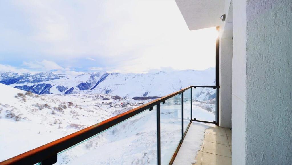 Nespecifikovaný výhled na hory nebo výhled na hory při pohledu z apartmánu